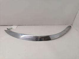 Mercedes-Benz S W116 Rivestimento passaruota posteriore 