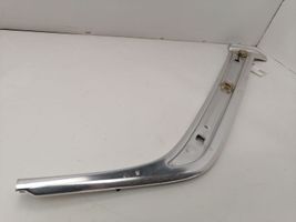 Mercedes-Benz S W116 Rivestimento parabrezza 