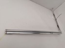 Mercedes-Benz S W116 Rivestimento in vetro posteriore 