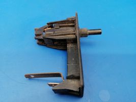 Mercedes-Benz E W123 Sensore portiera anteriore 2018200211