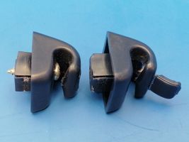 Mercedes-Benz E W123 Clip/gancio/supporto per aletta parasole W123