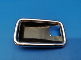 Mercedes-Benz E W123 Copertura per maniglia portiera anteriore 1087660511