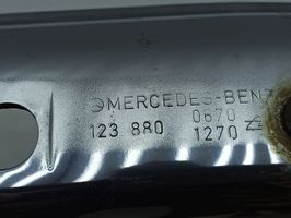 Mercedes-Benz E W123 Zderzak przedni 1238801270