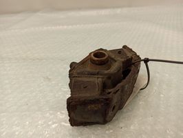 Mercedes-Benz E W123 Pārnesumkārbas spilvens 1232401318