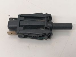 Mercedes-Benz E W123 Sensore portiera anteriore 0015458714