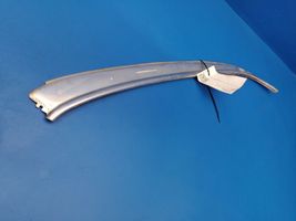 Mercedes-Benz E W123 Rivestimento montante (C) W123