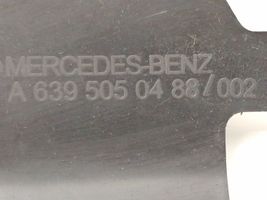 Mercedes-Benz Vito Viano W639 Garniture de radiateur A6395050488