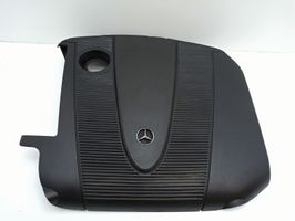 Mercedes-Benz C W203 Couvercle cache moteur 