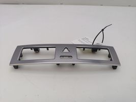 Mercedes-Benz C W203 Rivestimento del vano portaoggetti del cruscotto 