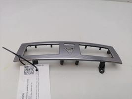 Mercedes-Benz C W203 Rivestimento del vano portaoggetti del cruscotto 