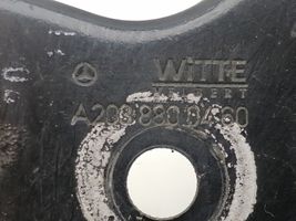 Mercedes-Benz C W203 Kilpa variklio dangčio spynos A2038800460