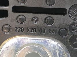 Mercedes-Benz S W220 Zawiasy drzwi tylnych / Komplet 2207200004