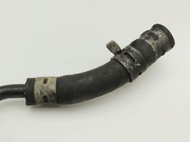 Mercedes-Benz S W220 Engine coolant pipe/hose 