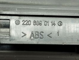 Mercedes-Benz C W203 Element deski rozdzielczej / dół A2036809182