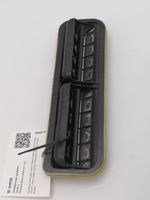 Mercedes-Benz C W204 Kulmapaneelin paineventtiili A2048300342