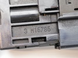 Honda Accord Tuulilasinlämmittimen kytkin M15784