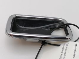 Mercedes-Benz COMPAKT W115 Osłona klamki drzwi przednich 1087660611