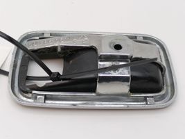 Mercedes-Benz COMPAKT W115 Osłona klamki drzwi przednich 1087660611