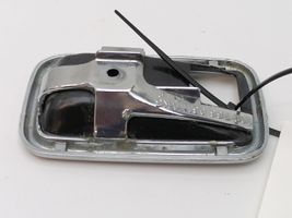 Mercedes-Benz COMPAKT W115 Osłona klamki drzwi przednich 1087660611