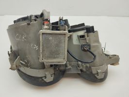 Mercedes-Benz CLK A208 C208 Lampa przednia 00745701