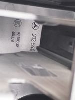 Mercedes-Benz CLK A208 C208 Saugiklių dėžė (komplektas) A2028176920