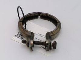 Mercedes-Benz C W203 Collier de silencieux d'echappement A2034900641