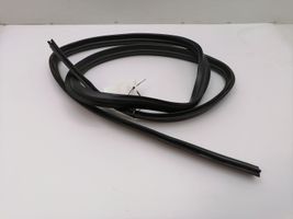 Mercedes-Benz E W211 Dzinēja nodalījuma gumija EPDM02809398