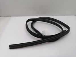 Mercedes-Benz E W211 Uszczelka pokrywy silnika / maski przedniej EPDM02809398