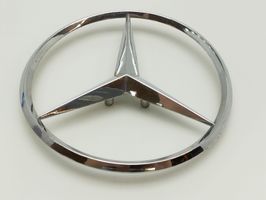 Mercedes-Benz C W203 Gamintojo ženkliukas/ modelio raidės 