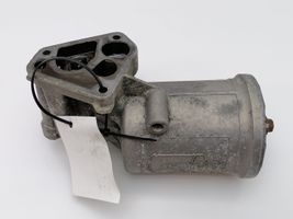 Mercedes-Benz 380 560SEC C126 Support de filtre à huile 0011846525