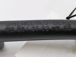 Mercedes-Benz 380 560SEC C126 Sfiato/tubo di sfiato/tubo flessibile 1160942582