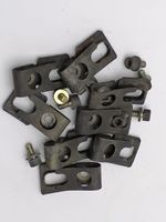 Mercedes-Benz 380 560SEC C126 Fuel Injector clamp holder 