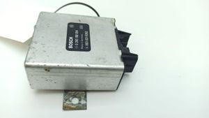 Mercedes-Benz 380 560SEC C126 Seat belt warning relay 0008210262