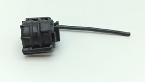 Mercedes-Benz 380 560SEC C126 Sensor 0135457828