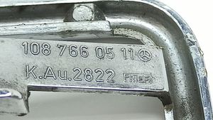 Mercedes-Benz E W123 Copertura per maniglia portiera posteriore 1087660511