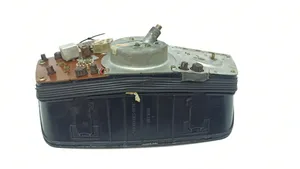 Mercedes-Benz E W123 Compteur de vitesse tableau de bord 1235423401