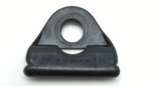 Mercedes-Benz E W123 Rivestimento cintura di sicurezza 1238680030