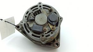 Mercedes-Benz E W123 Generatore/alternatore 0120489323