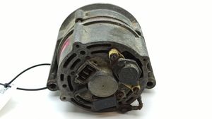 Mercedes-Benz E W123 Generatore/alternatore 0120489323