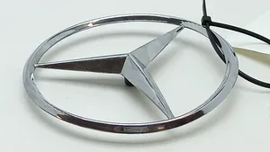 Mercedes-Benz 250 280 C CE W114 Valmistajan merkki/mallikirjaimet 