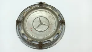 Mercedes-Benz 250 280 C CE W114 R 14 riteņa dekoratīvais disks (-i) 