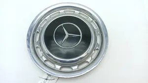 Mercedes-Benz 250 280 C CE W114 R14 wheel hub/cap/trim 