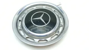 Mercedes-Benz 250 280 C CE W114 R14 wheel hub/cap/trim 