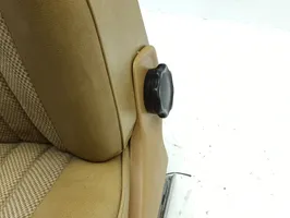 Mercedes-Benz 250 280 C CE W114 Priekšējais pasažiera sēdeklis 