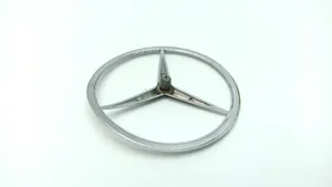 Mercedes-Benz S W116 Logo/stemma case automobilistiche 