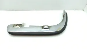 Mercedes-Benz S W116 Rivestimento del pannello parte angolare del paraurti anteriore 