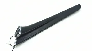 Mercedes-Benz S W116 Front door glass trim molding 