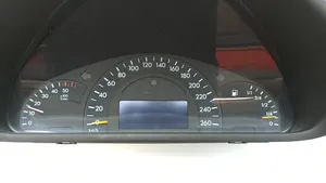 Mercedes-Benz C W203 Compteur de vitesse tableau de bord A2035407111