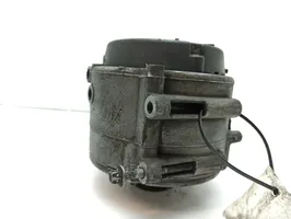 Mercedes-Benz C W203 Alternador A0001502550