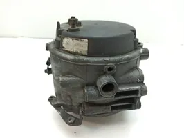 Mercedes-Benz C W203 Alternador A0001502550